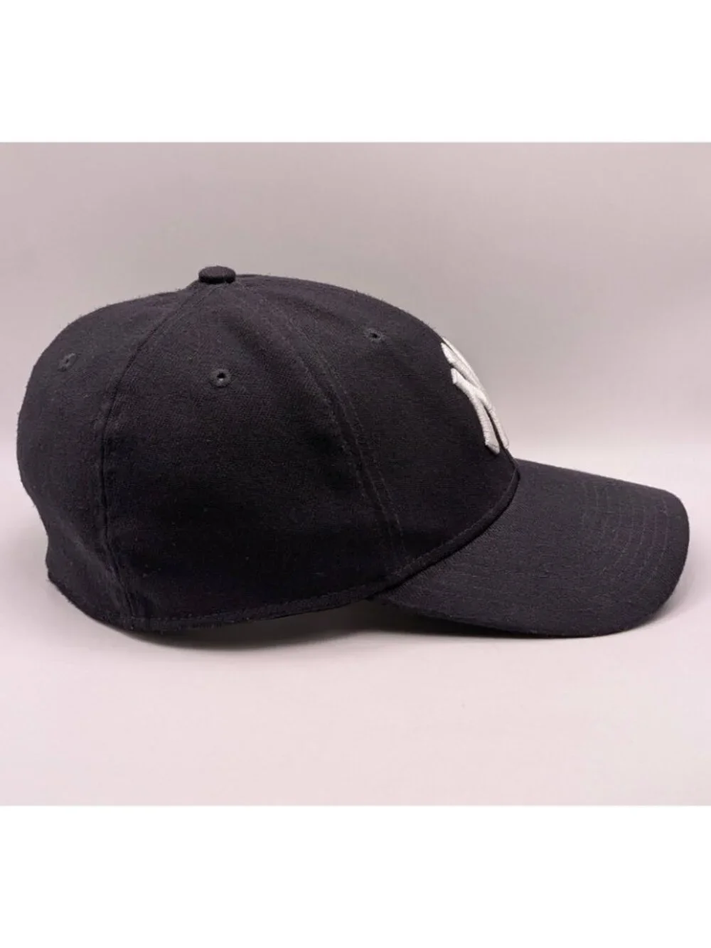 New Era NY New York Yankees Baseball Hat Cap M/L Blue 39Thirty Fitted Stretch